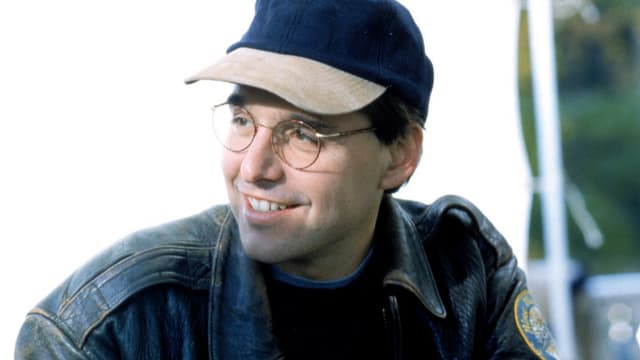 S01:E01 - The Kids Are in Charge