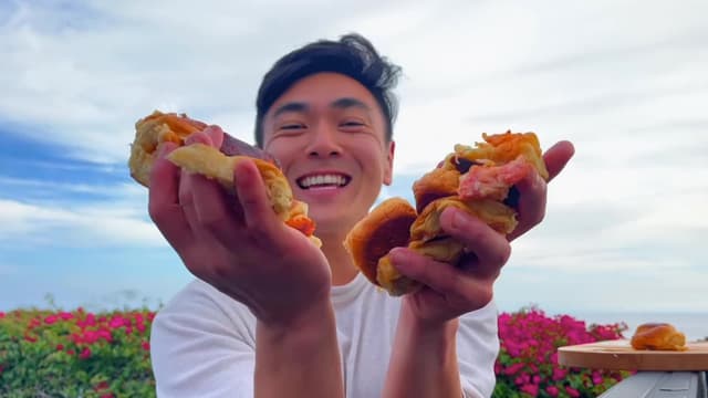 S03:E01 - Lobster Roll Wrecker