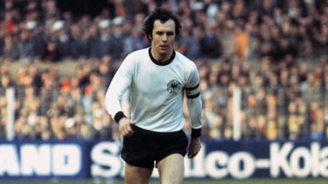 S01:E10 - Football's Greatest Stage | Champions Franz Beckenbauer