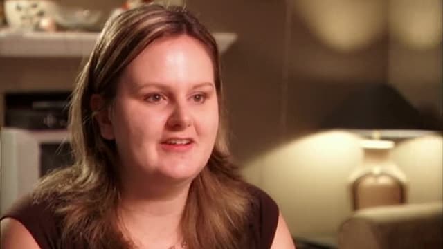 S04:E01 - Amanda Barton
