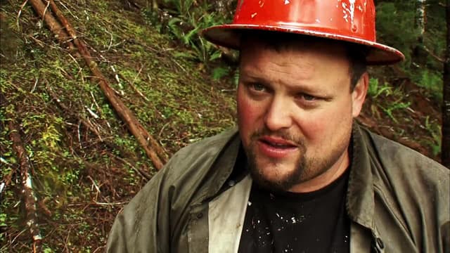 S04:E01 - Alaska