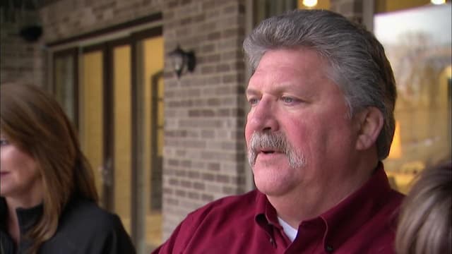 S02:E02 - Champagne Spa Wishes