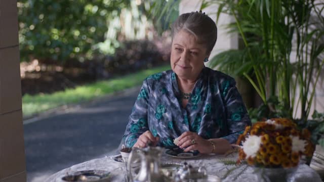 S06:E07 - New Adventures