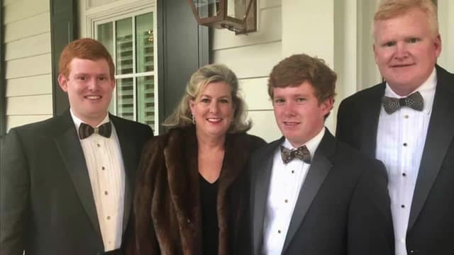 S09:E03 - The Sinister Murdaugh Family Murders