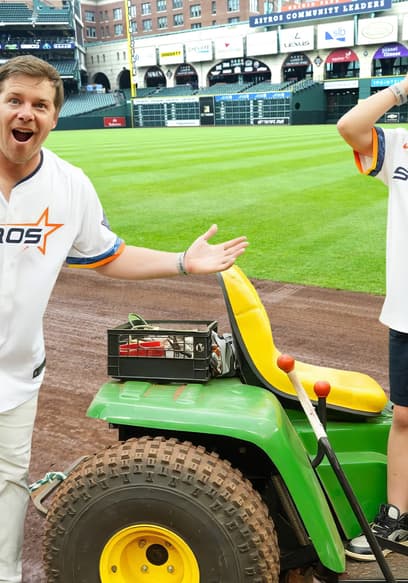 Póster de S01:E02 - Hudson Helps the Houston Astros on the Field!