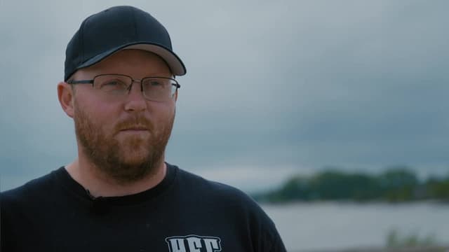 S01:E01 - The Hunt for T-33