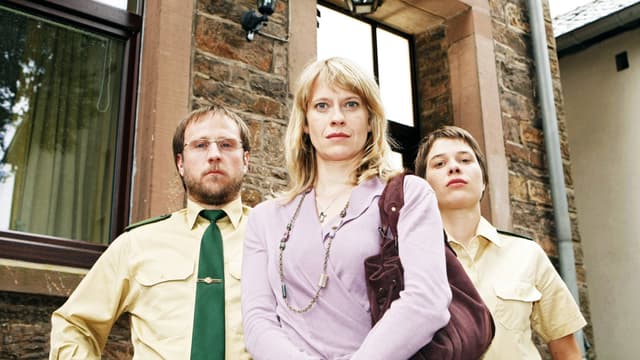 S01:E04 - The Virgin Fire