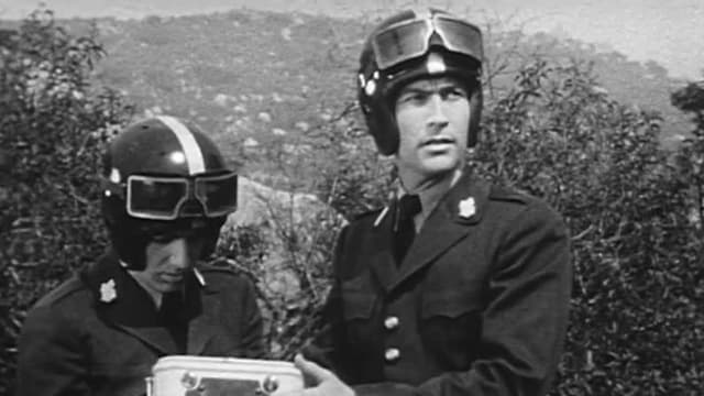 S01:E10 - Menace of the Mystery Metal