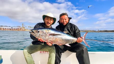 S01:E05 - Two Sushi Chefs Catch and Prepare Bluefin Tuna