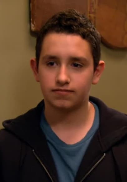 S04:E15 - Teddy’s Back poster
