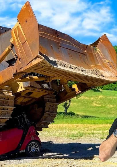 Póster de S01:E15 - WhistlinDiesel Killdozer Grand Reveal (World's FIRST)
