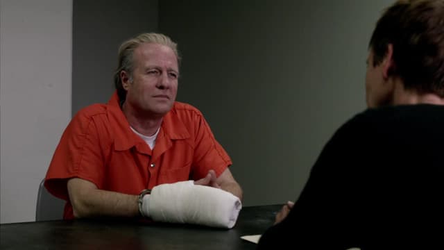 S02:E10 - Teacher's Pet