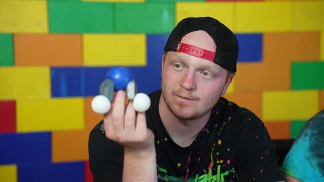 S15:E08 - History of Gaming / The Best and Worst of YouTube Products