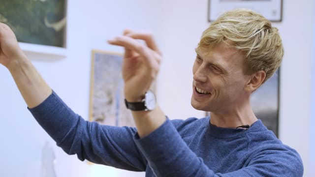 S01:E10 - Photographing Prague