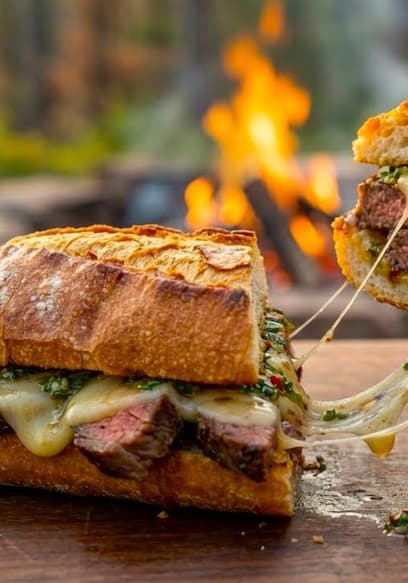 S04:E13 - Steak & Cheese Sandwich poster