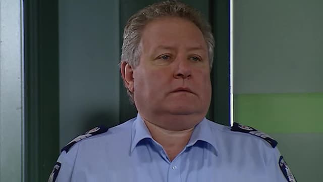 S11:E05 - The Ties That Bind
