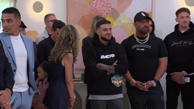 S18:E52 - Episode 52