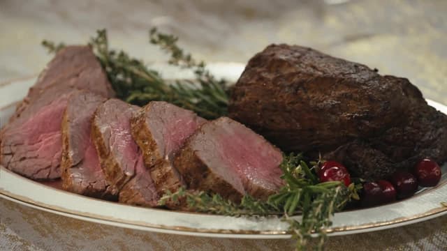 S05:E06 - Italian Christmas Brunch