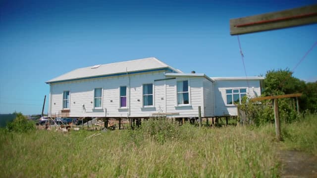 S01:E04 - ŌTaki House