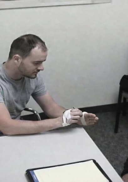 S01:E07 - Killer Acts Very Strange During Interrogation poster