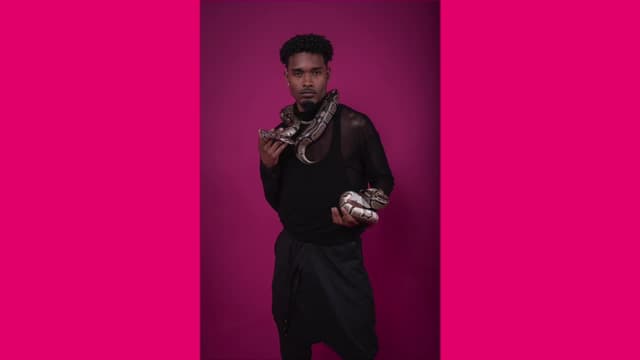 S01:E03 - Runway Drama