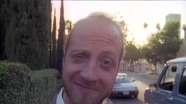 S01:E02 - The Prettiest Week of My Life