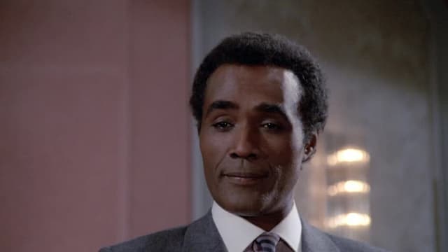 S06:E04 - The Man