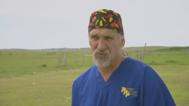 S07:E04 - Mission in South Dakota