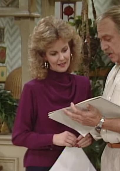 S09:E12 - Never Hire a Relative poster