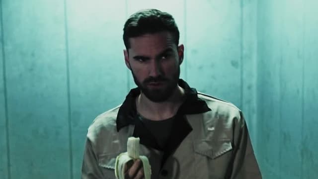 S01:E13 - The Thrilling Gardner Museum Heist / The Ghastly Cleveland Torso Murders