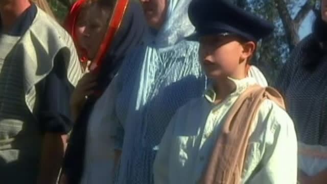 S03:E03 - Apparition of Mary: Was There a Miracle at Fatima?