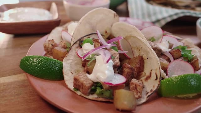 S06:E08 - Mexico City Tacos