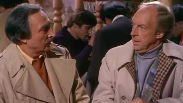 S06:E611 - The Gay Bar