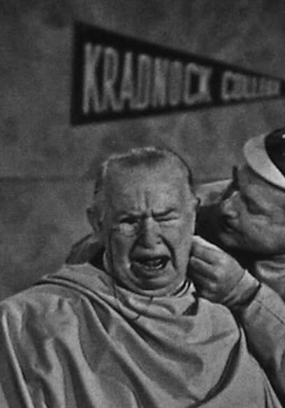 S01:E90 - Red Goes to Barber College poster