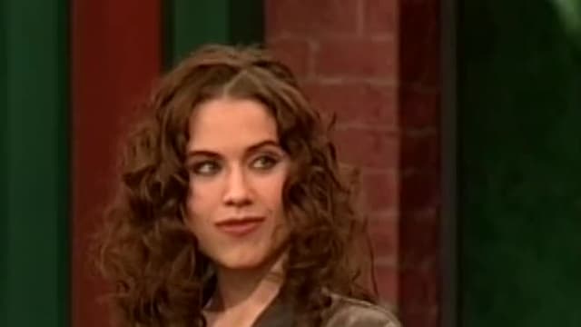 S07:E120 - Torn Between Two Lovers