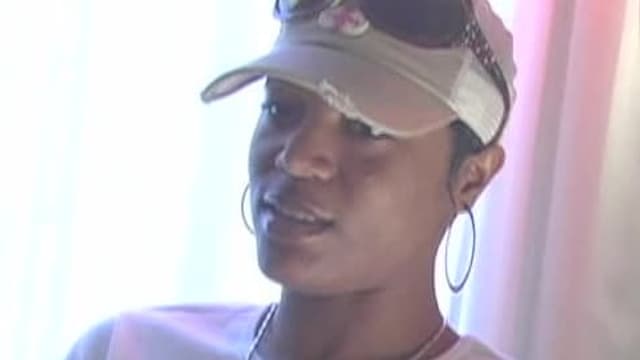 S01:E01 - Ebony Eyez