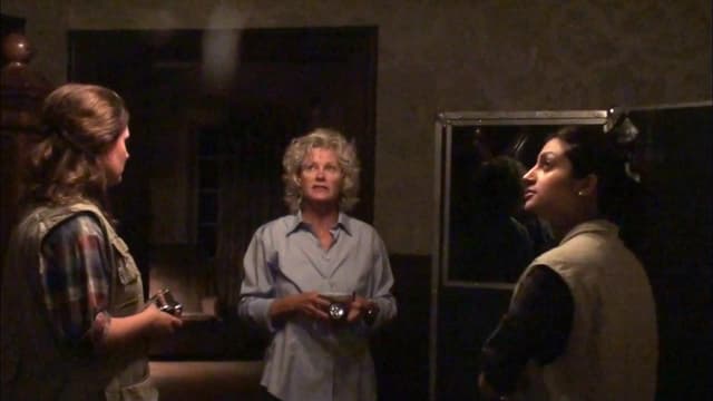 S04:E04 - Vampire Stakeout