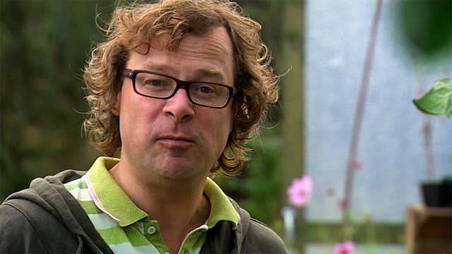 S01:E01 - Beetroot and Ducks