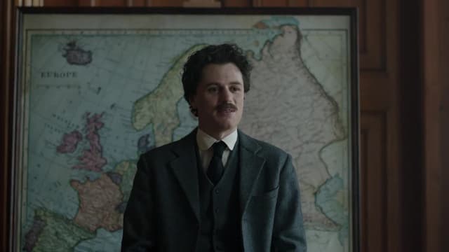 S01:E06 - Einstein: Chapter Six