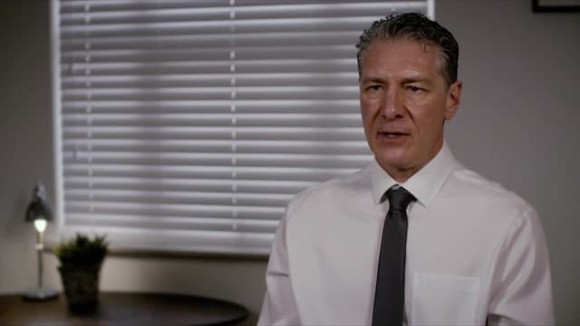 S01:E10 - After Dark