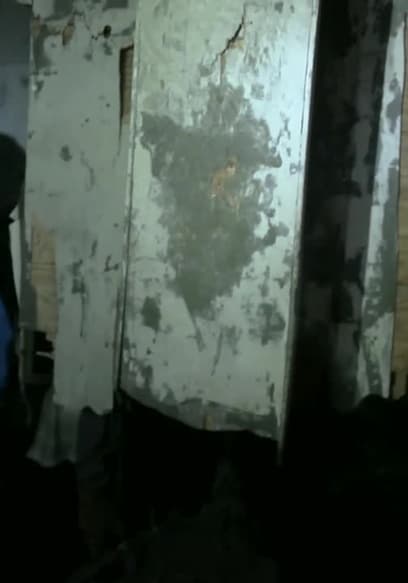 S01:E05 - The Sealed Door poster