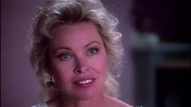 S12:E12 - A Merry Little Christmas