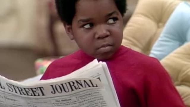 S01:E104 - The Spanking