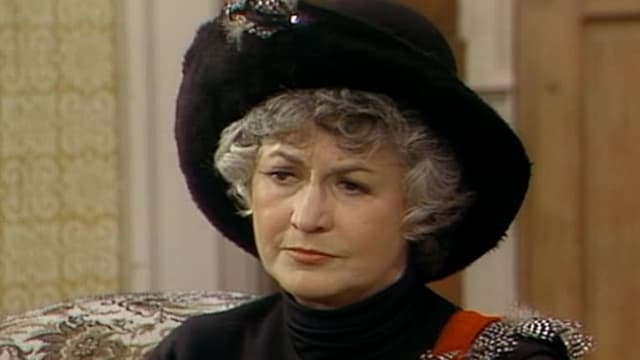 S04:E417 - Maude's Moods (Pt. 2)