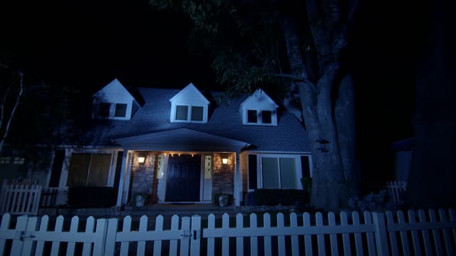 S02:E17 - Sad Sam and Black Magic