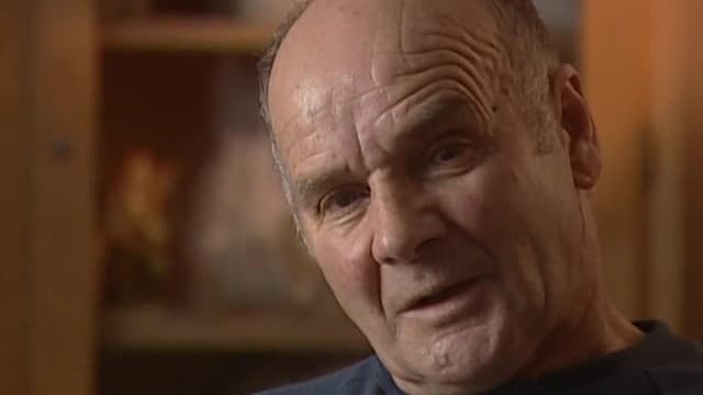 S01:E45 - In the Blink of an Eye