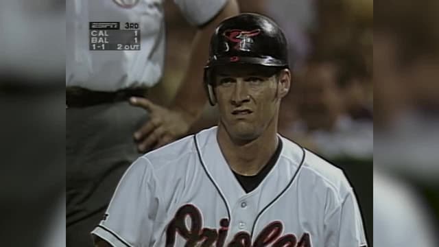 S1995:E01 - Cal Ripken Jr. Breaks Lou Gehrig's Mark