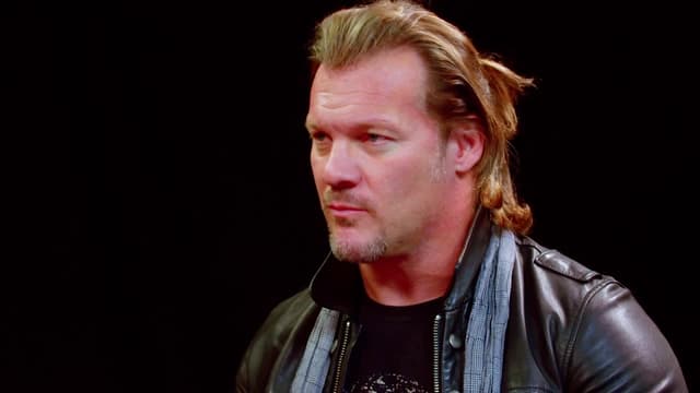 S04:E15 - Chris Jericho Gets Body Slammed by Spicy Wings