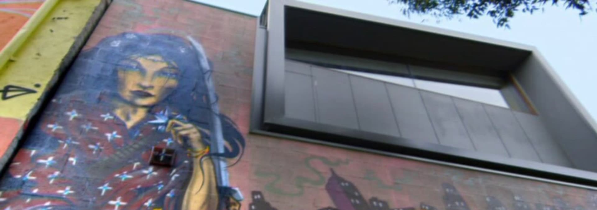 Watch Dream Build S02:E16 - Graffiti House - Free TV Shows | Tubi