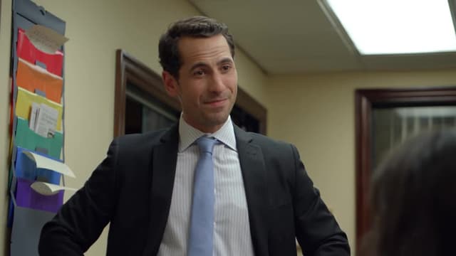 S01:E10 - Into the Hornet's Nest